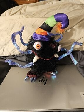 Dan Dee Collector's Choice Light Up I Sing And Dance "I'm Feeling Spooky"